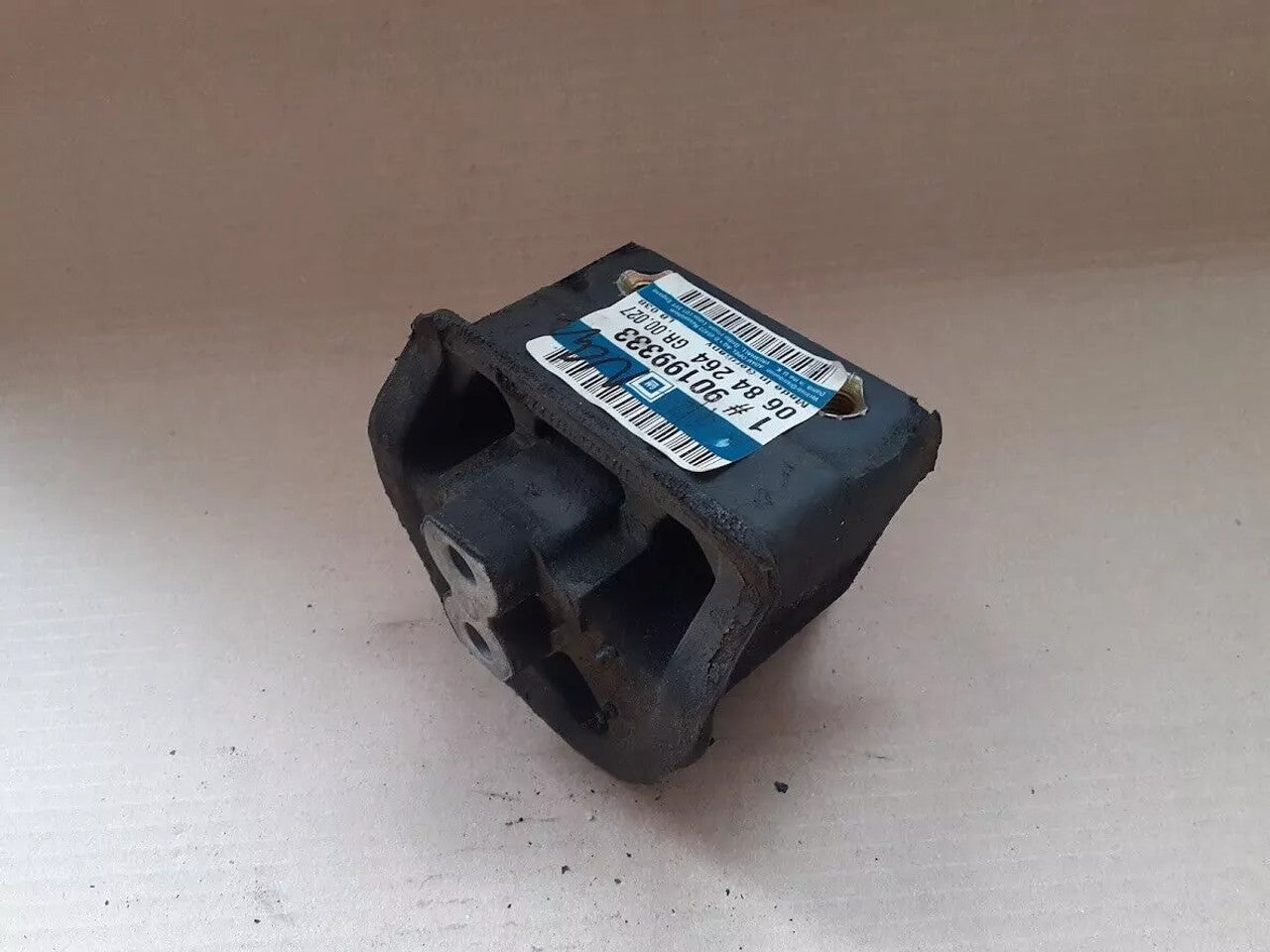 Engine Mount Right fits Opel Kadett E Diesel 90199333 Genuine View Upper