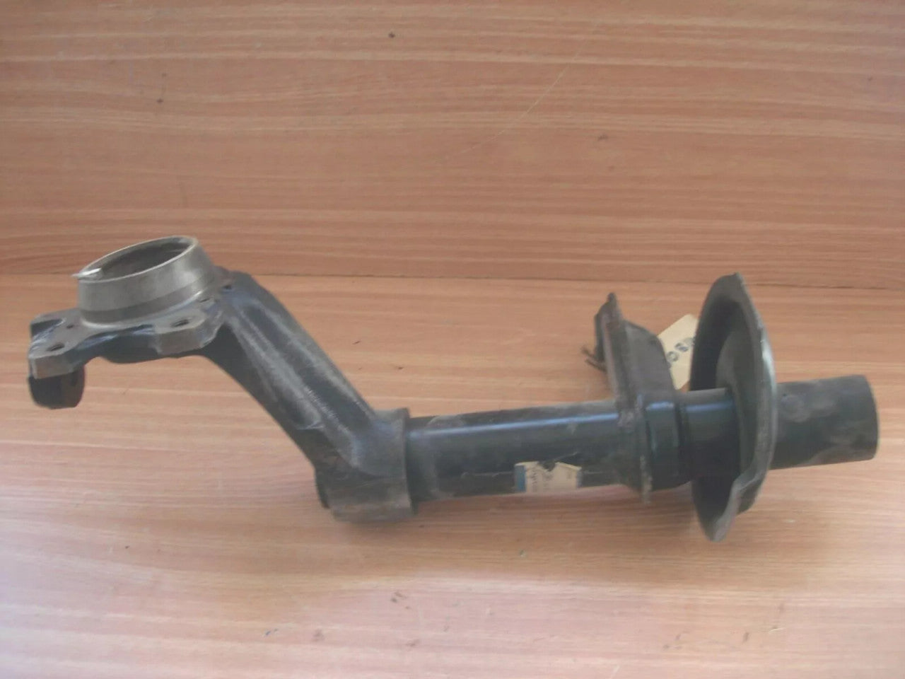 Steering Knuckle Right fits Opel Ascona C Vauxhall Cavalier 90222180 Genuine View Upper