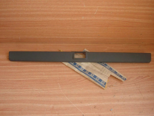 Handle Trunk Lid fits Opel Omega A Vauxhall Carlton 90224149 Genuine View Front