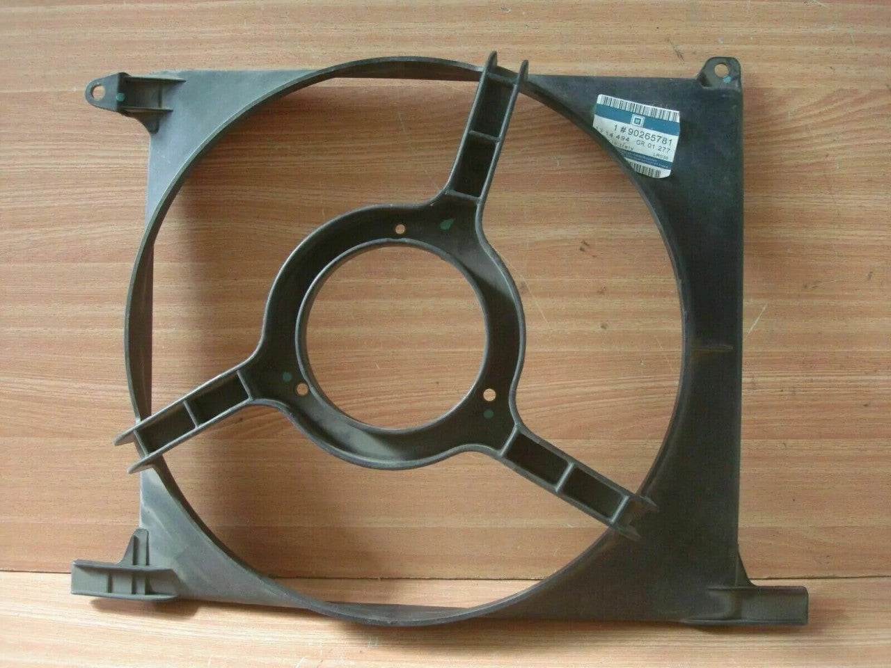 Engine Fan Shroud Cowl fits Opel Vauxhall Calibra Astra F 90529178 Genuine 90265781 View Front