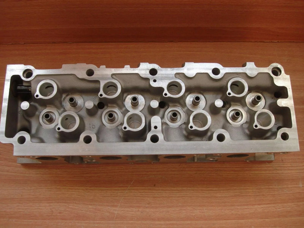 Cylinder Head fits Opel Kadett E Ascona C Omega A Vauxhall Cavalier Carlton 18SE 90271226 View Left