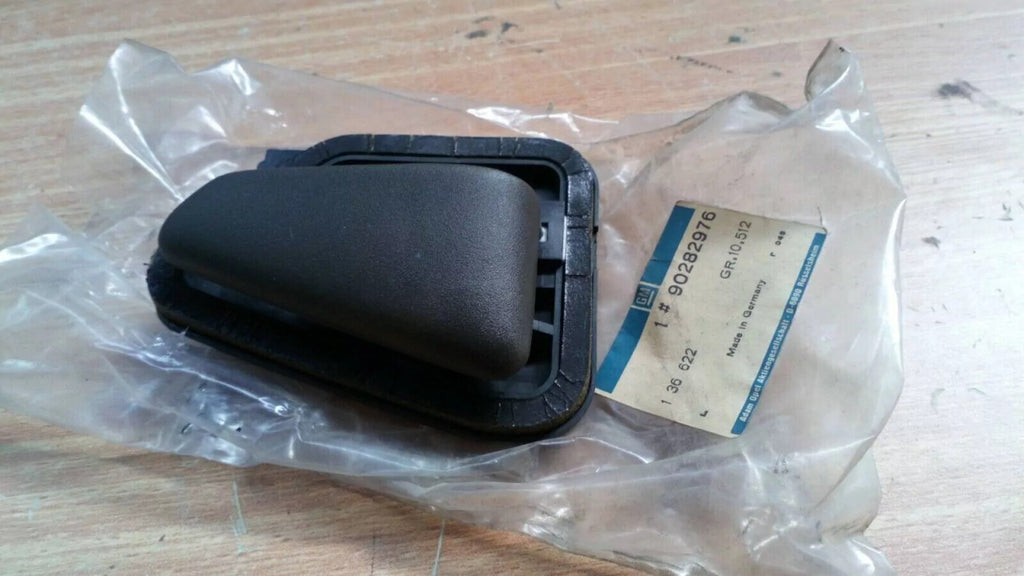 Interior Door Handle Front Right fits Opel Omega A Vauxhall Carlton 90282976 View Front