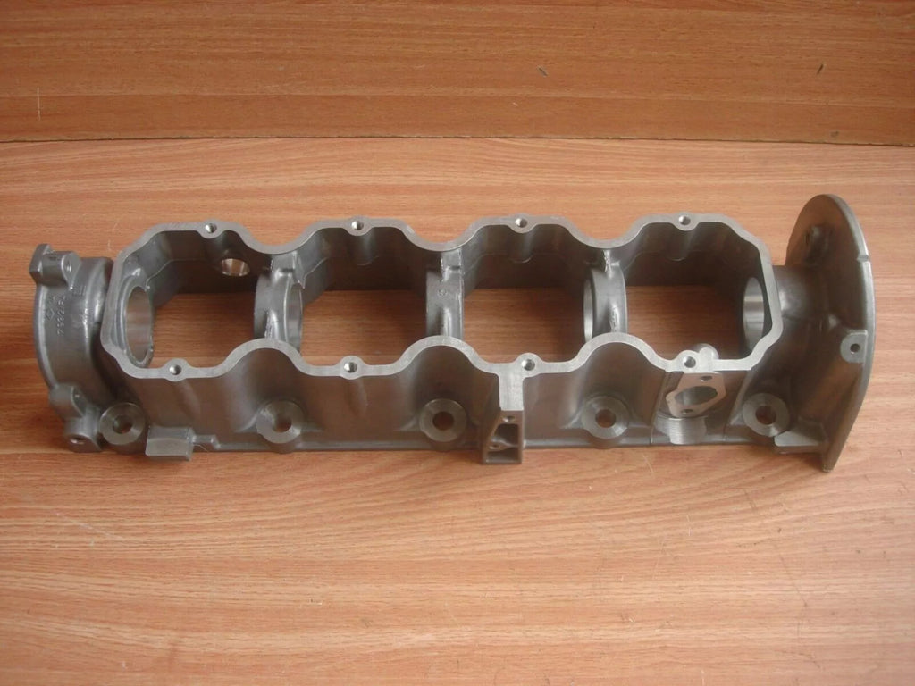 Camshaft Case fits Opel Kadett E Vauxhall Astra 16D 16DA 90295269 Genuine View Front