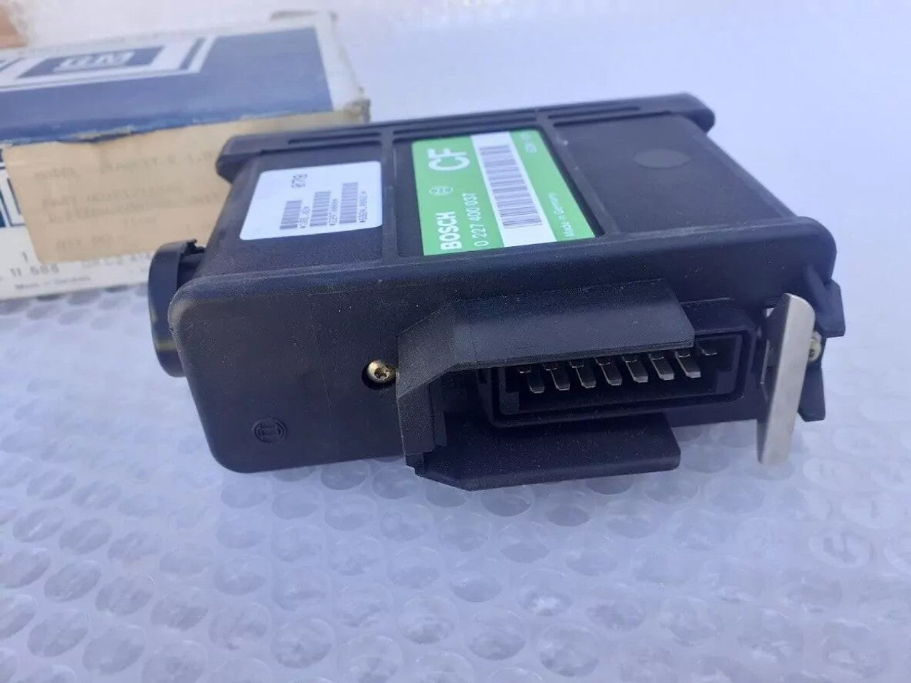 ECU Module fits Opel Kadett E Ascona C Vauxhall Cavalier 18SE 90295572 Genuine View Upper