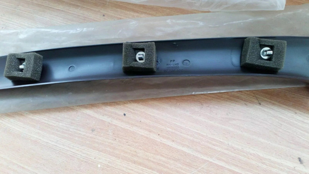 Front Pillar Trim Right LHD Left RHD fits Opel Omega A Vauxhall Carlton Genuine 90318950 View Right