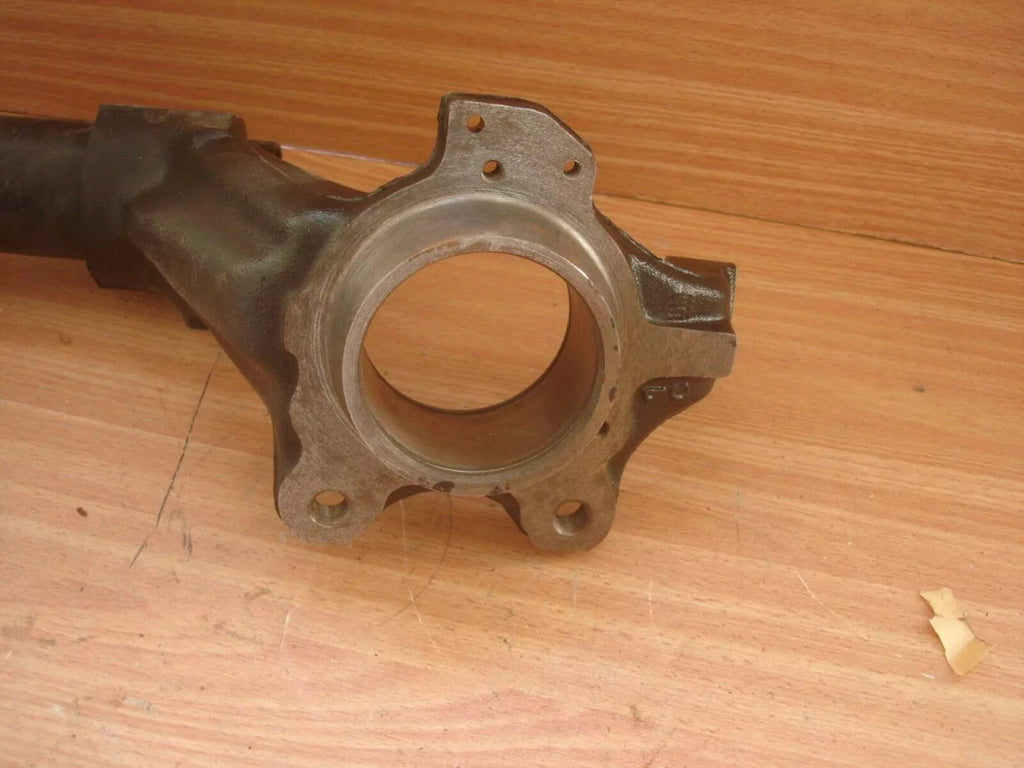 Steering Knuckle Left fits Opel Kadett E Vauxhall Astra MK2 90334233 Genuine View Close Up Right