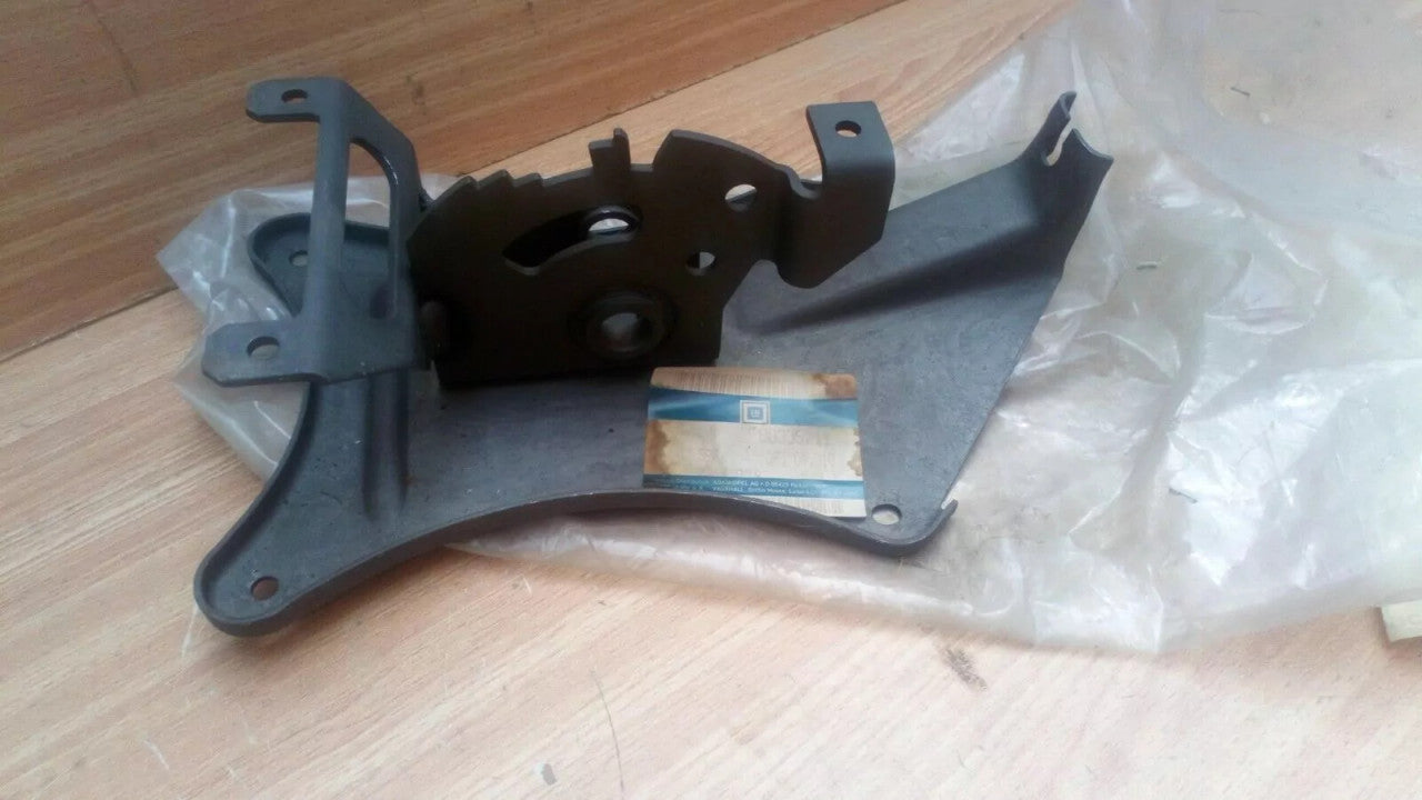 Gear Selector A/T fits Opel Calibra Vectra A Vauxhall Cavalier Astra Genuine 90335211 View Rear