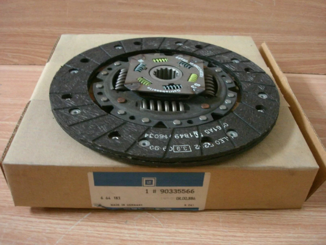 Clutch Disc fits Opel Omega A Vauxhall Carlton 23DTR 23YD 12YDT Genuine 90335566 View Front