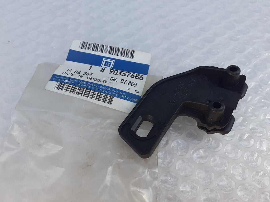 Rear Bumper Bracket Right fits Opel Omega A 90337686 Genuine View Front