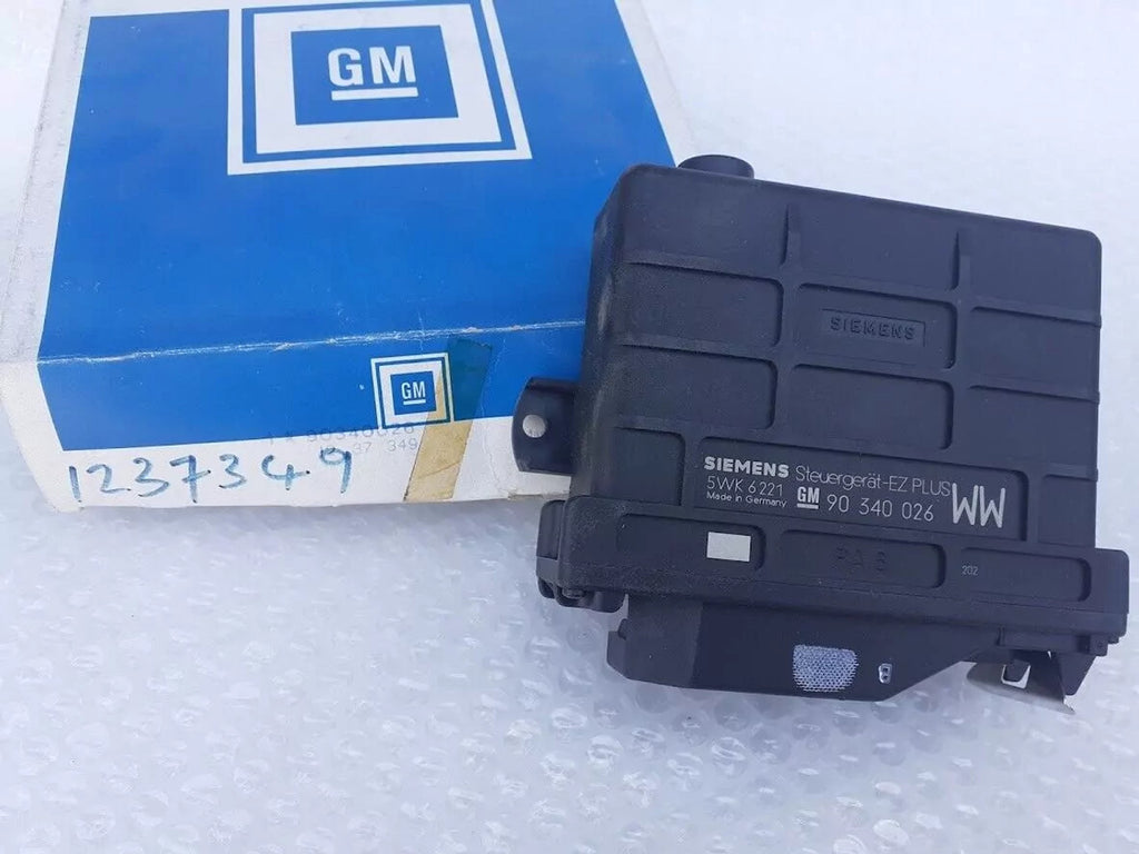 ECU fits Opel Kadett E 16SV 90340026 Genuine View Front