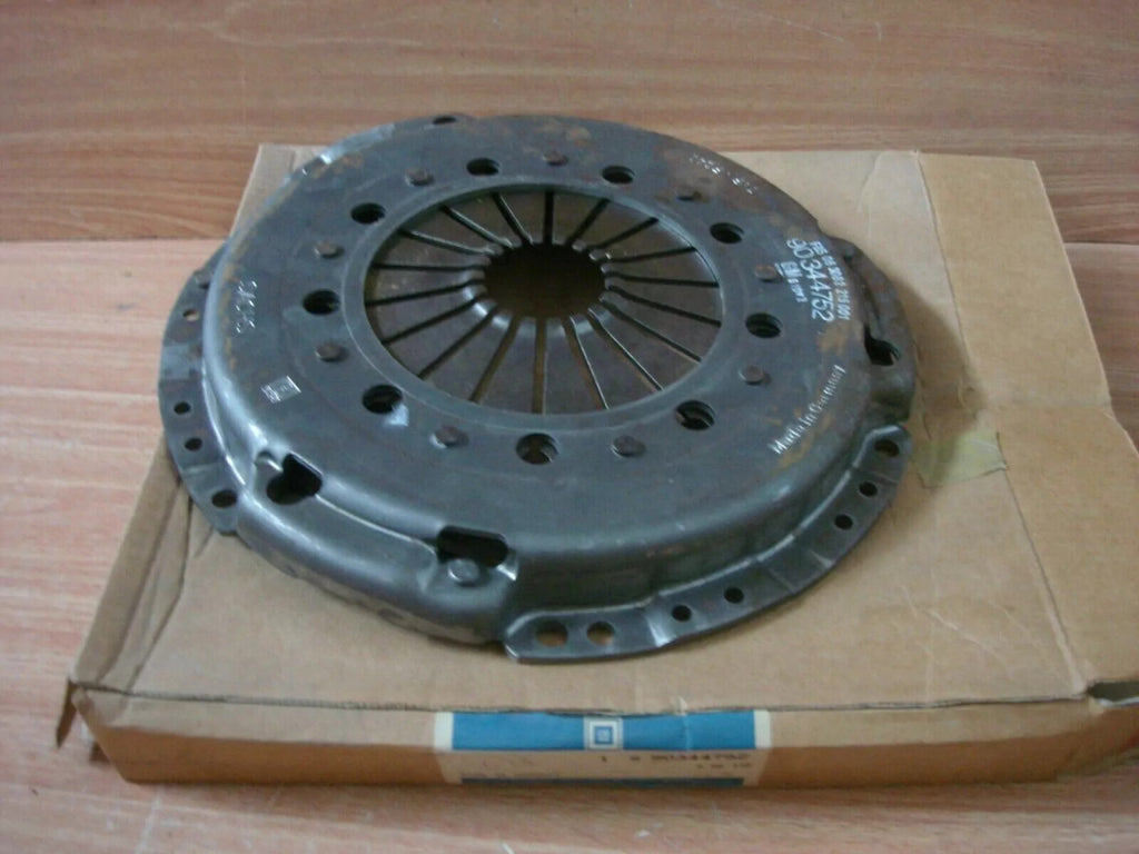 Pressure Plate fits Opel Omega A Frontera A Vauxhall Carlton 23DTR 23YD 23YDT 90344752 View Front