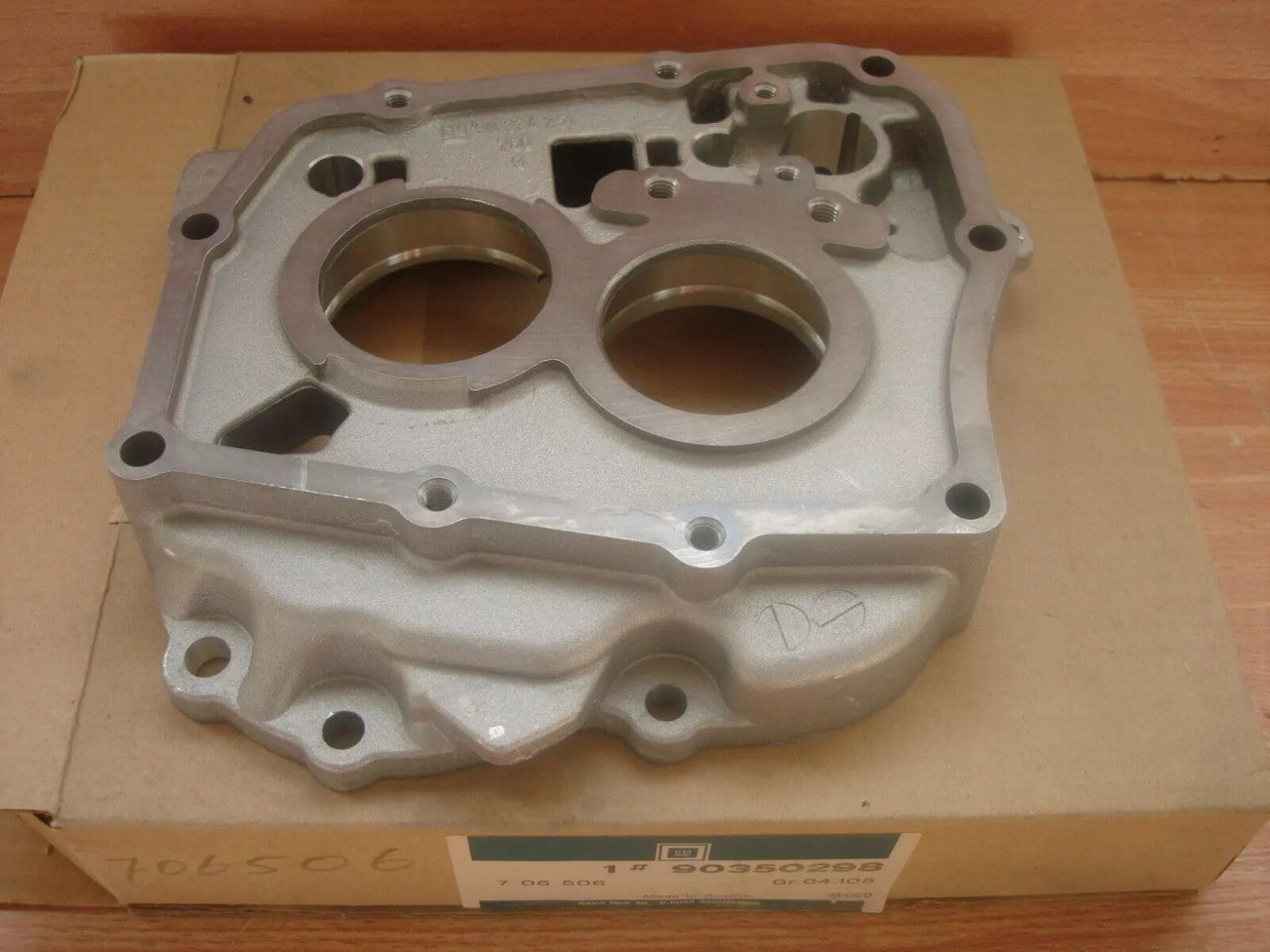 Transmission Case Extension fits Opel Ascona C Corsa A Vauxhall Nova Genuine 90350298 View Front