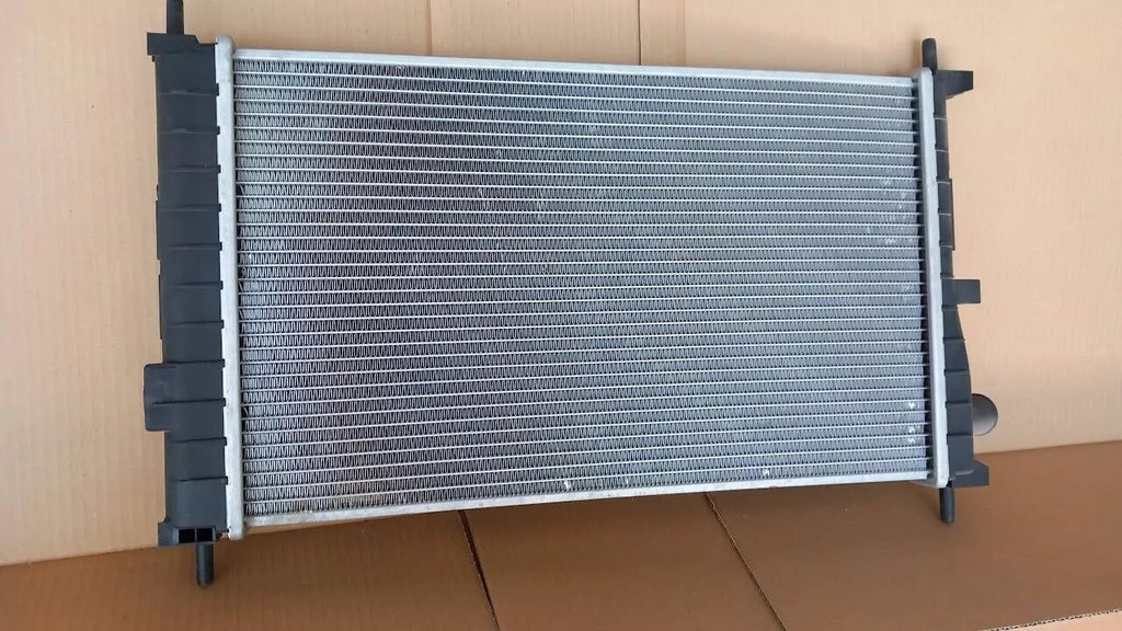 Radiator fits Opel Kadett E 1.6 90352138 Genuine View Lower