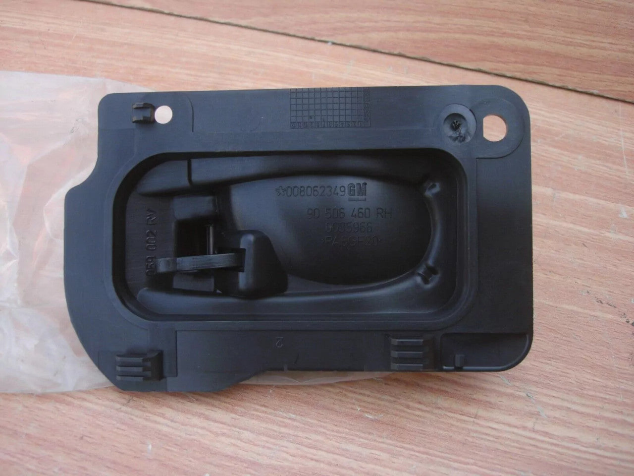 Interior Door Handle Front Right fits Opel Vauxhall Vectra B 90362964 Genuine View Upper
