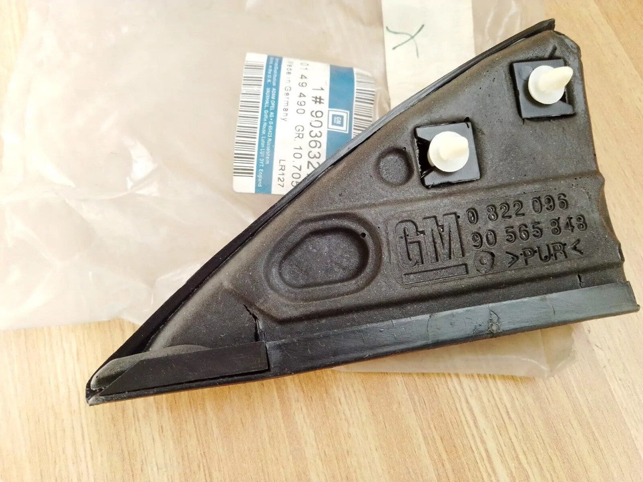Door Trim Inner Wing Mirror Right fits Opel Vauxhall Omega B 90363270 Genuine View Rear