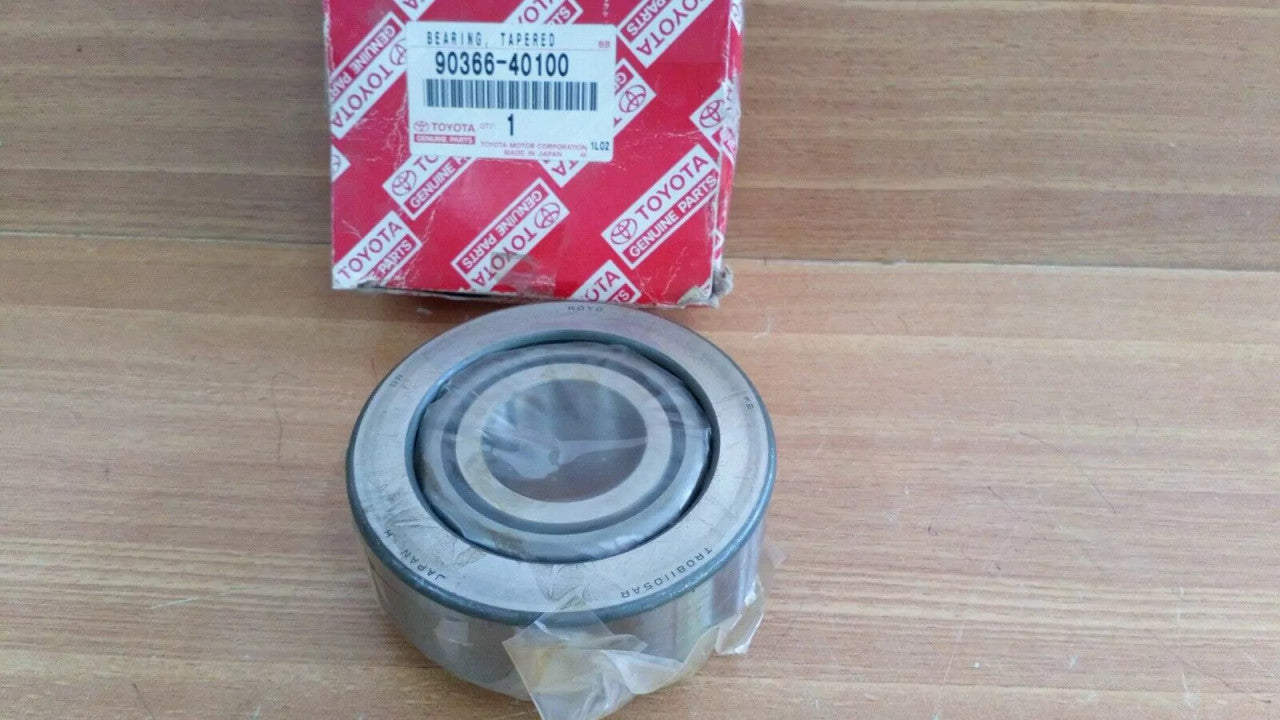 Differential Rear Pinion Bearing fits Toyota Hiace Dyna Coaster 90366-40100 View Front
