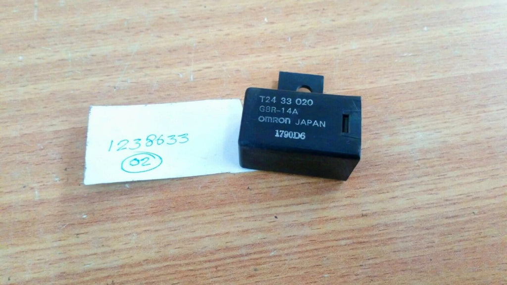 Relay Sunroof fits Opel Vauxhall Calibra 90369045 Genuine View Front