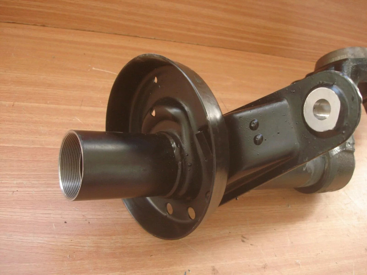 Steering Knuckle Right fits Opel Vauxhall Calibra Vectra A Cavalier Genuine 90373289 View Left