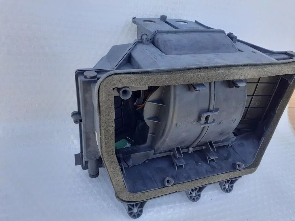 Heater Motor Housing fits Opel Vauxhall Corsa B 90386778 Genuine View Rear