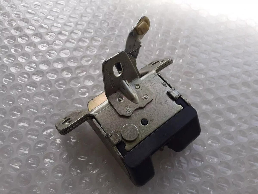 Trunk Lock fits Opel Vauxhall Corsa B 90387847 Genuine View Rear