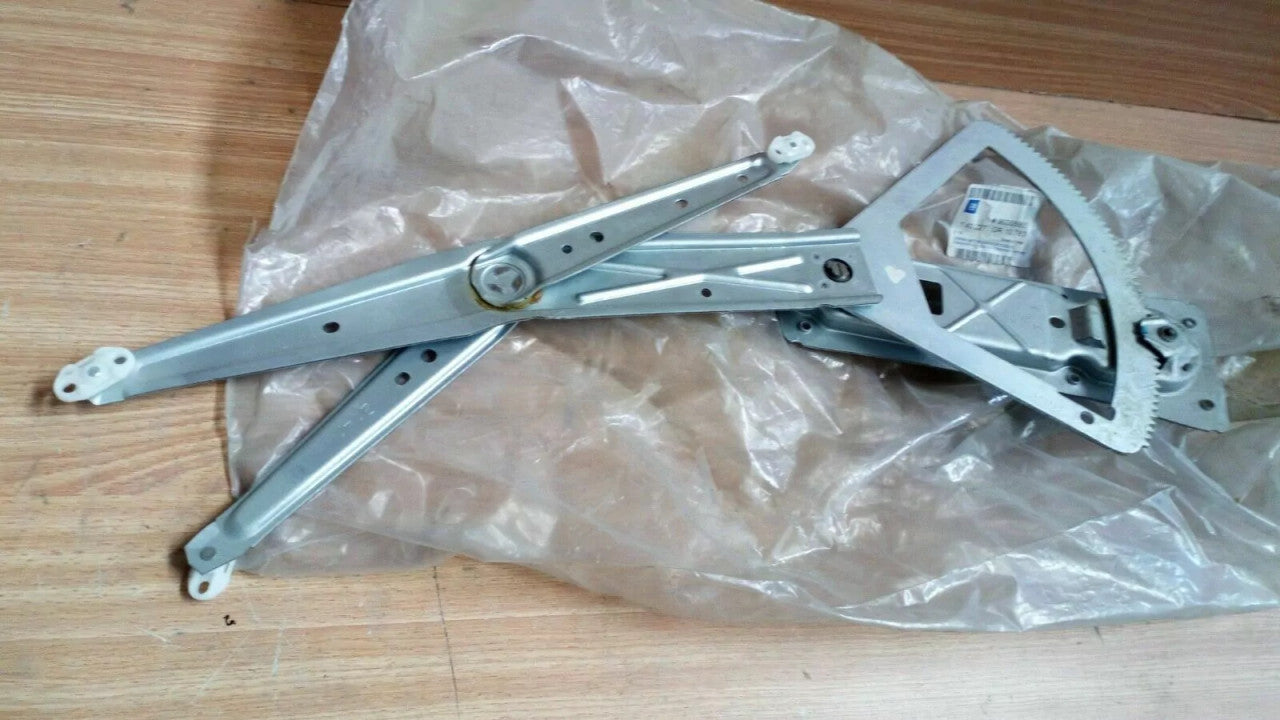 Window Regulator Manual Front Left fits Opel Vauxhall Corsa B 90388865 Genuine View Rear