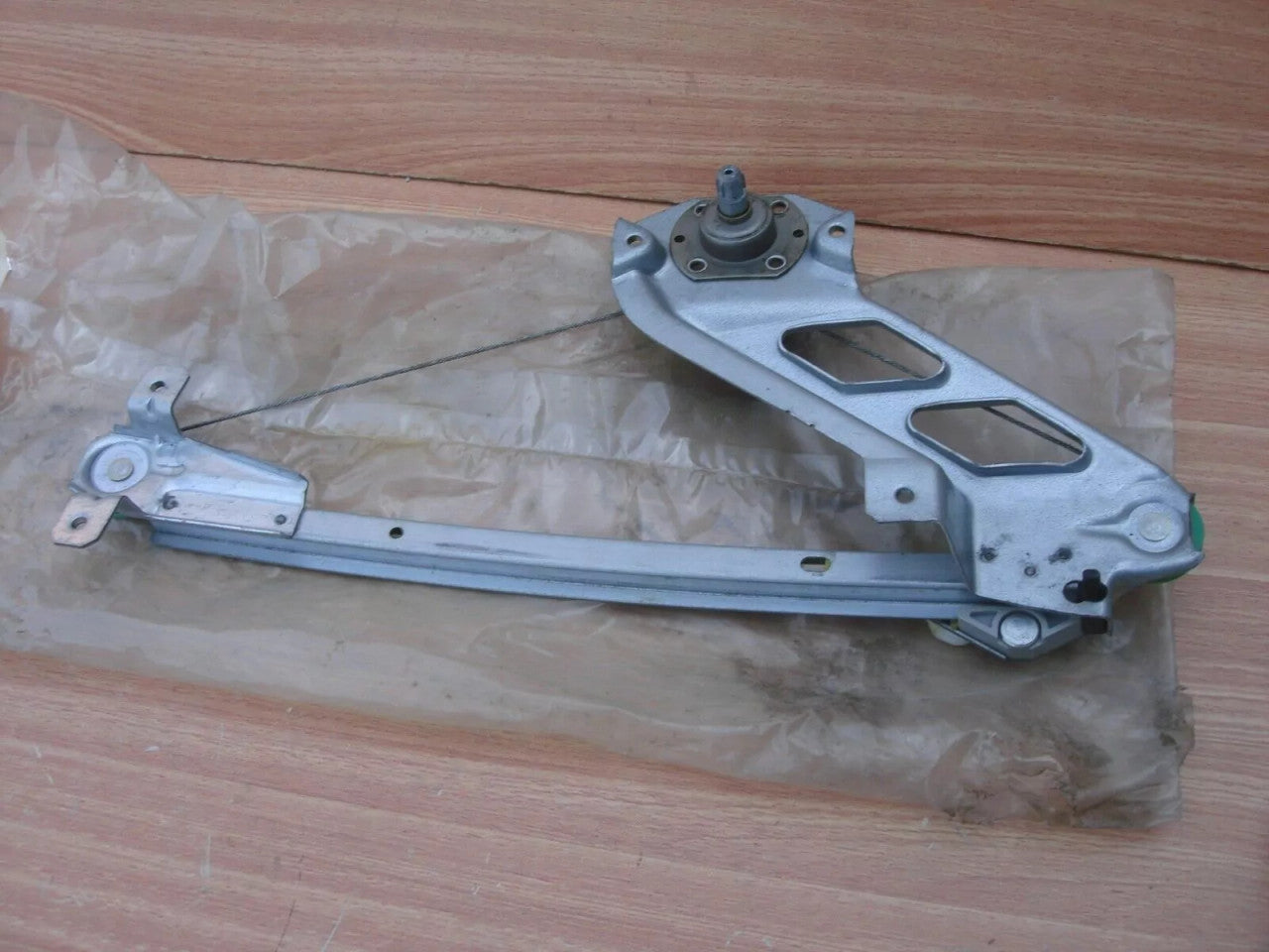 Window Regulator Manual Rear Left fits Opel Vauxhall Corsa B 90389535 Genuine View Right