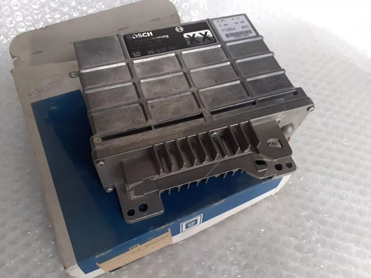 Automatic Transmission Control Module fits Opel Vauxhall Omega B 90397008 View Front