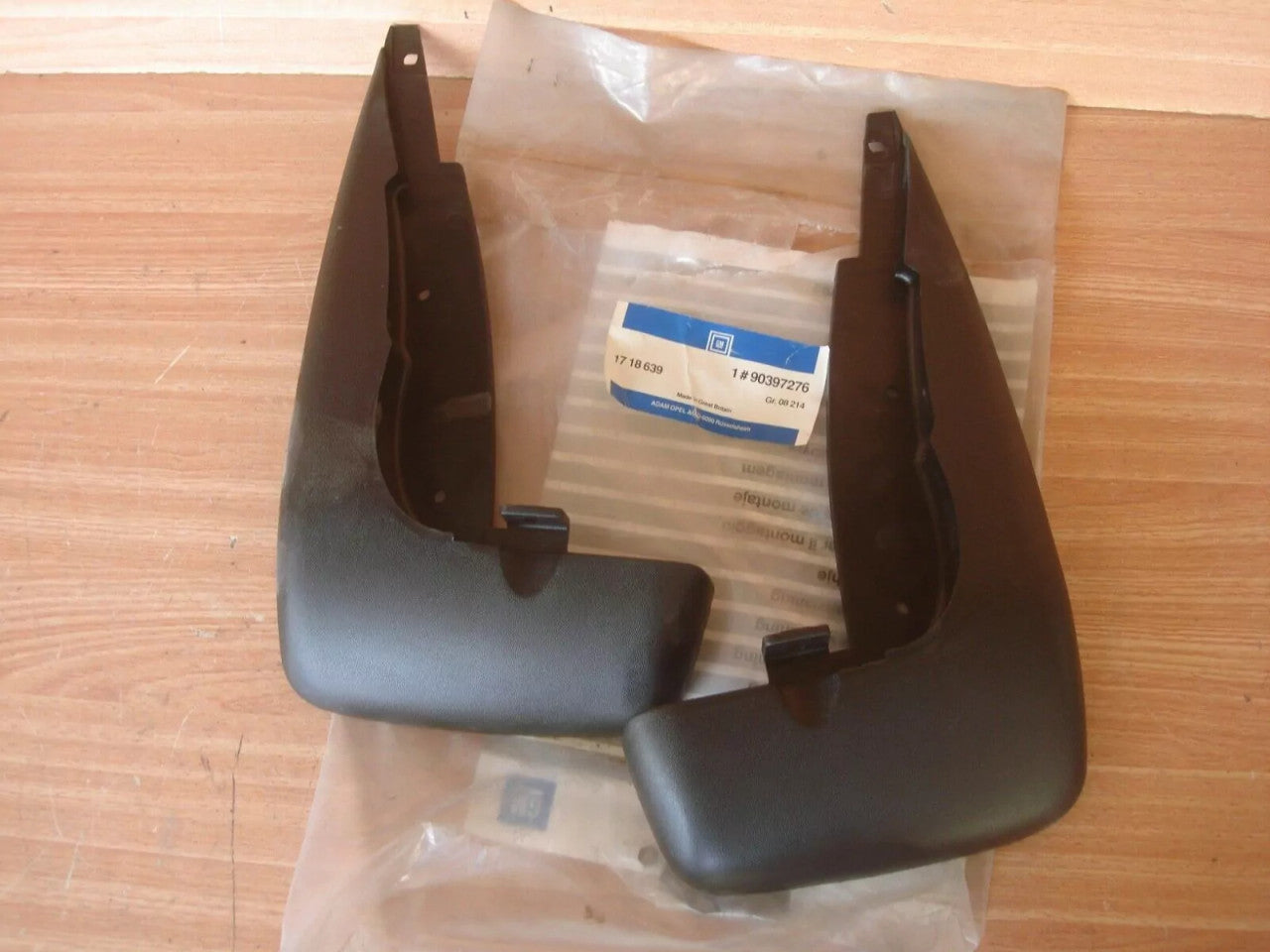 Mud Flaps Splash Guards Front Set fits Opel Vauxhall Astra F GSi 90397276 Genuin View Front