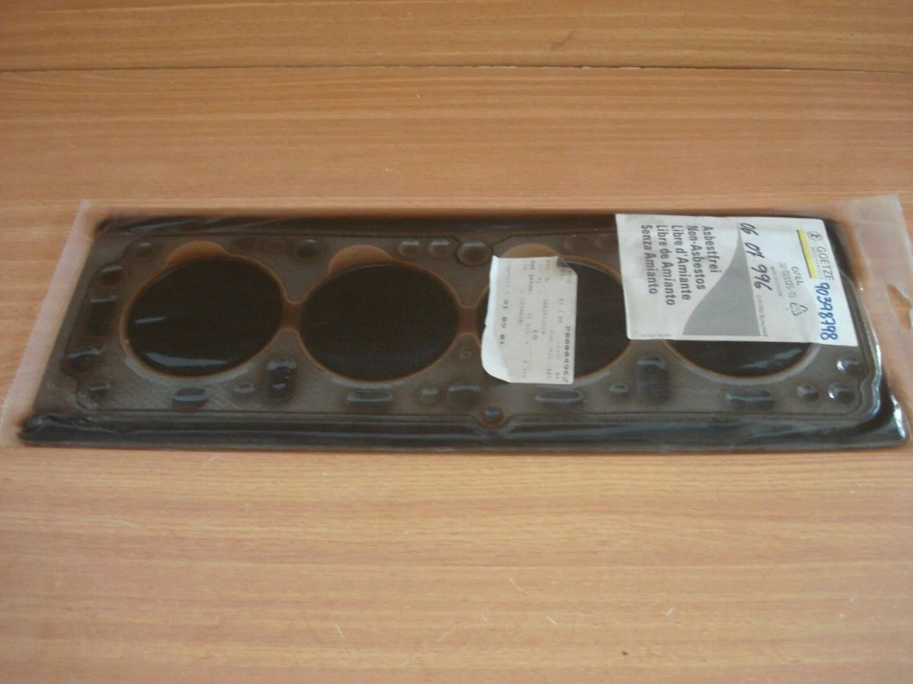 Cylinder Head Gasket fits Opel Vauxhall Kadett E Ascona C Cavalier 16D 16DA 90398798 View Front