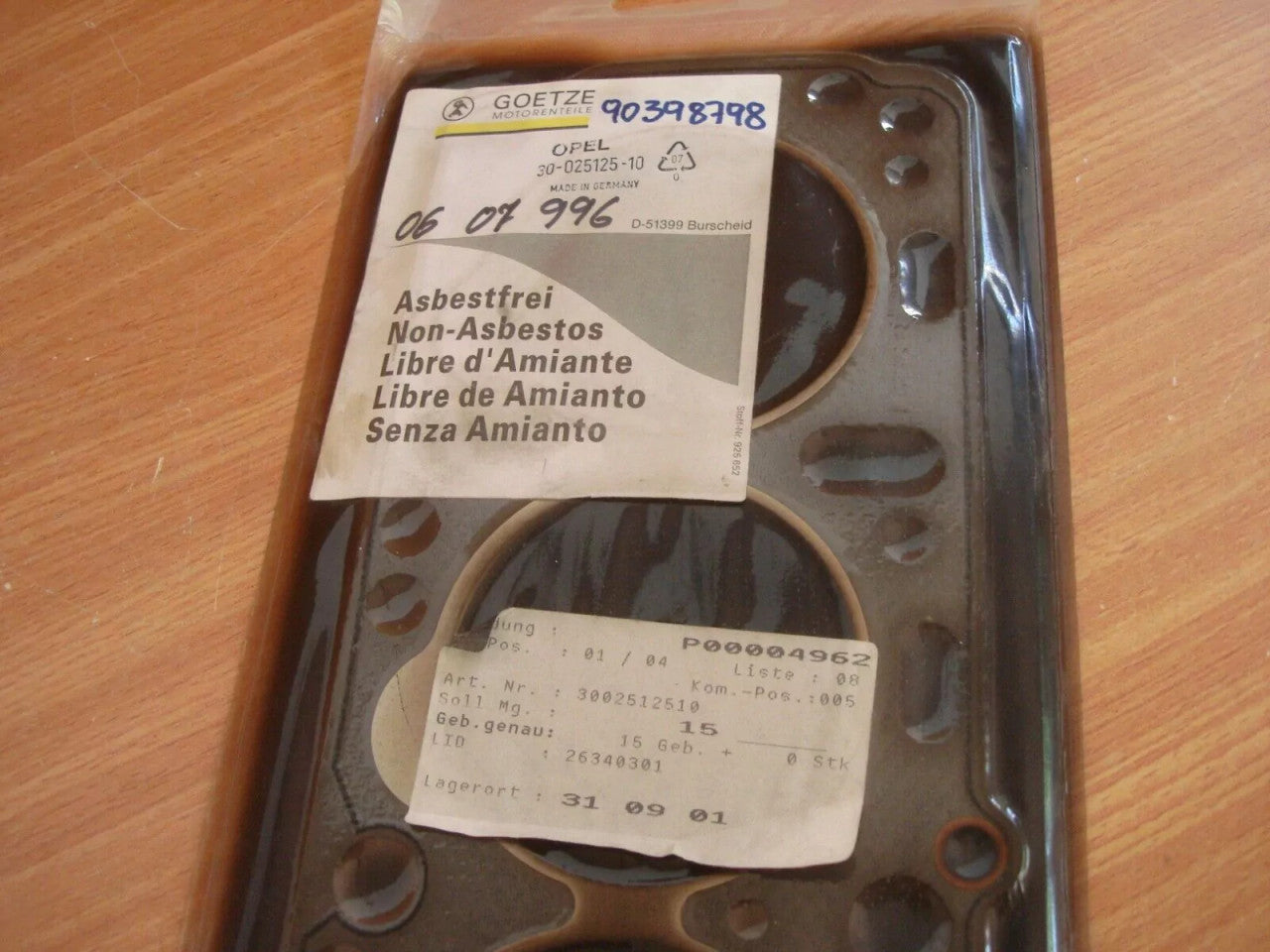 Cylinder Head Gasket fits Opel Vauxhall Kadett E Ascona C Cavalier 16D 16DA 90398798 View Rear