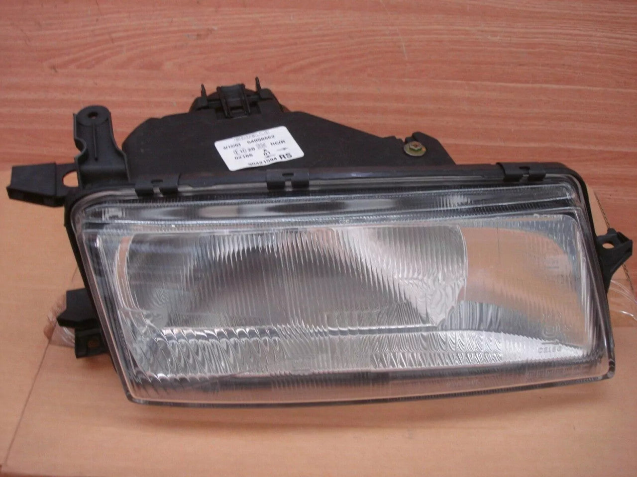 Headlight Right RHD fits Opel Vectra A Vauxhall Cavalier 90421594 Genuine View Rear