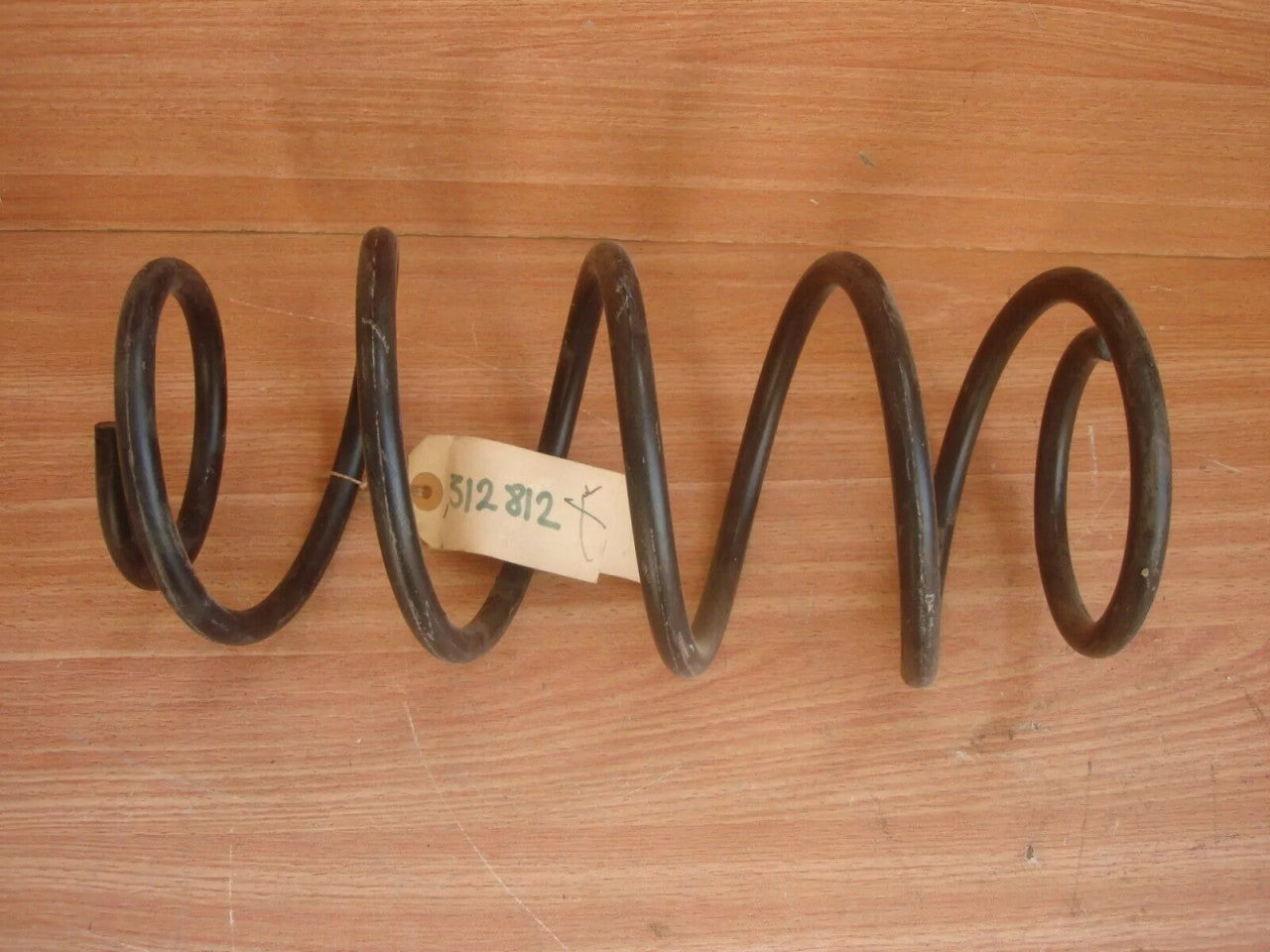 2x Coil Springs Set Front fits Opel Vauxhall Astra F 90421179 Genuine 90421779 View Front