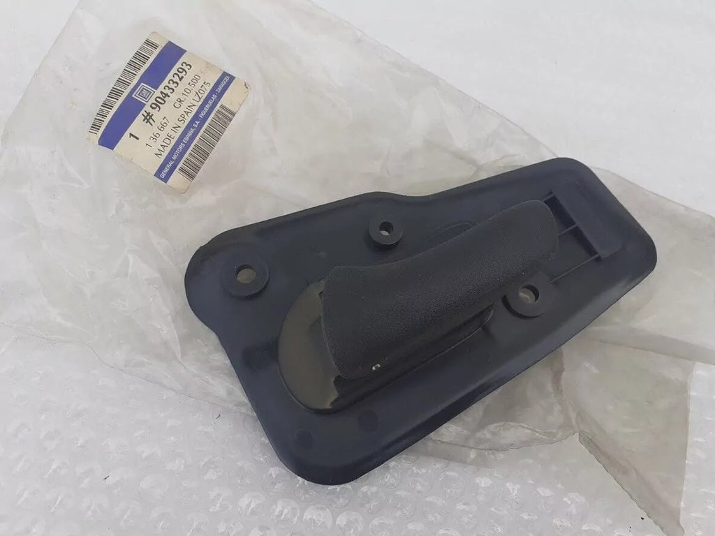 Interior Door Handle Front Left fits Opel Vauxhall Corsa B GSi 90433293 Genuine View Front