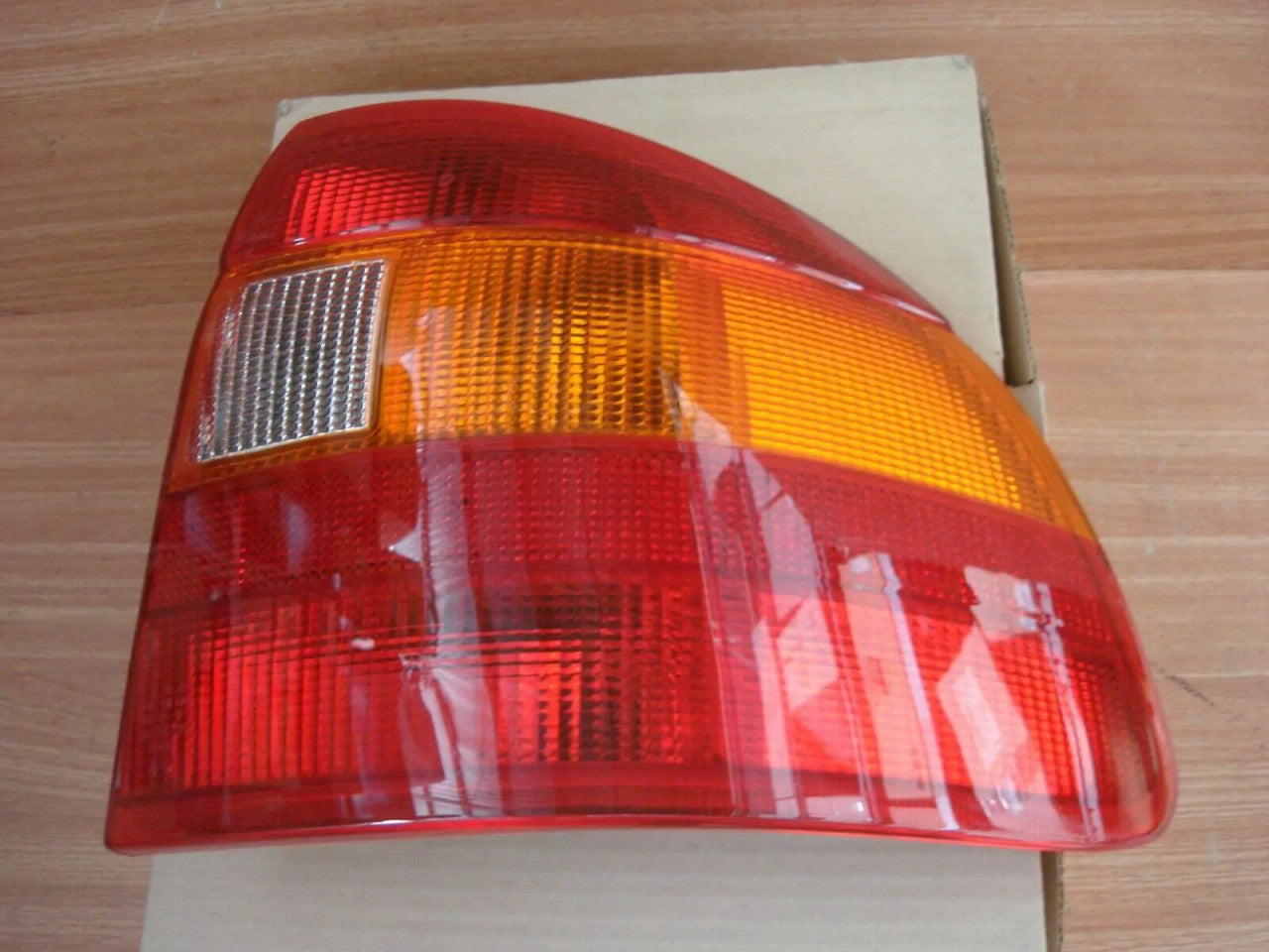 Tail Rear Light Right fits Opel Vauxhall Astra F 90442021 Genuine View Rear