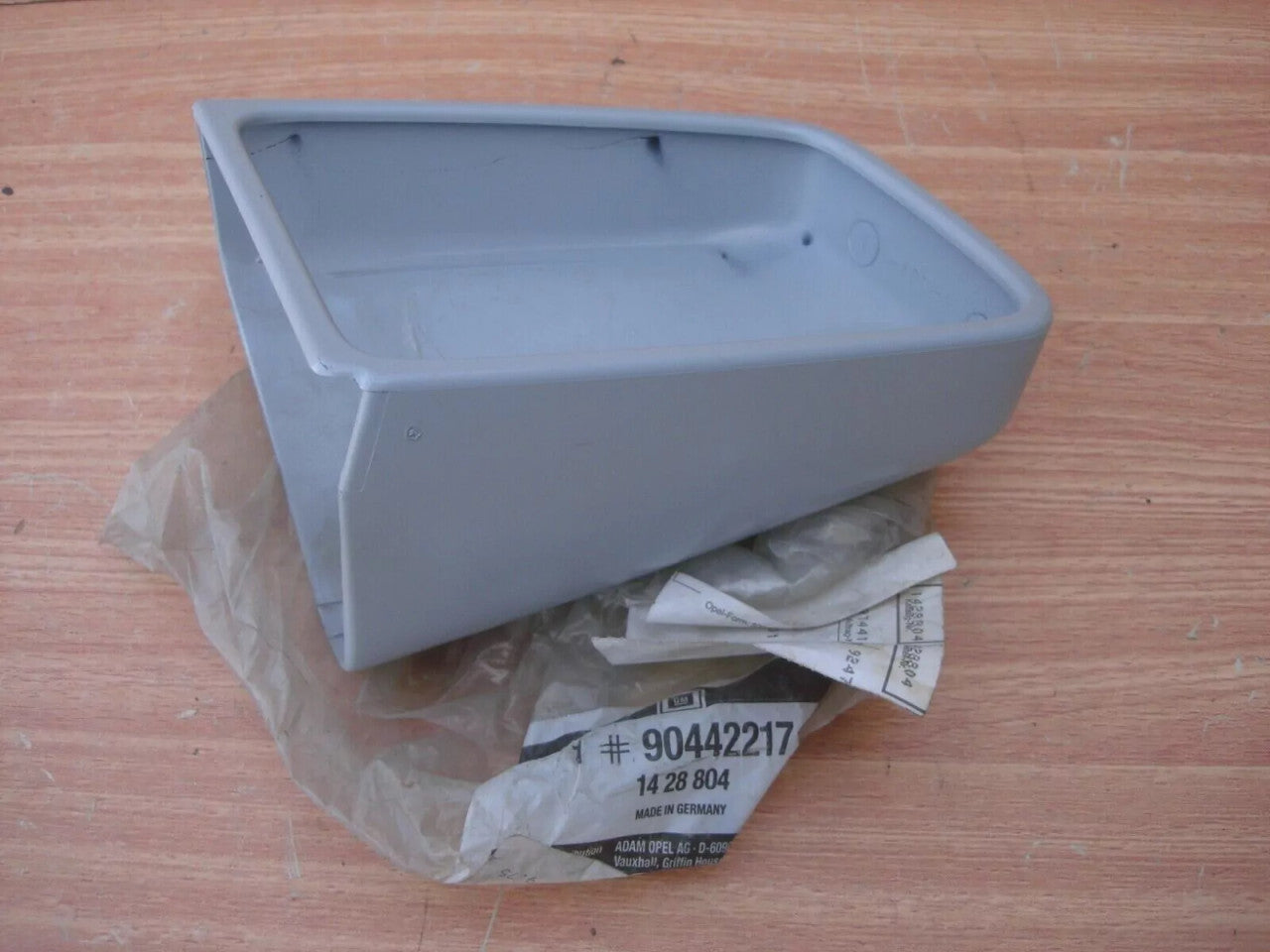 Wing Mirror Cover Right fits Opel Vauxhall Kadett E Astra F 90442217 Genuine View Rear