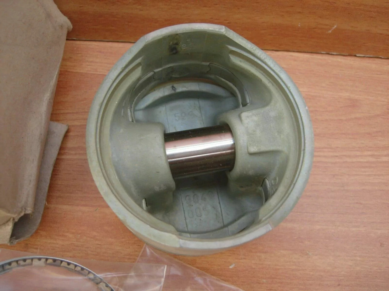 Piston fits Opel Corsa A Tigra Vauxhall Nova Astra F 14SE C14SE +0.50mm 90442771 View Left