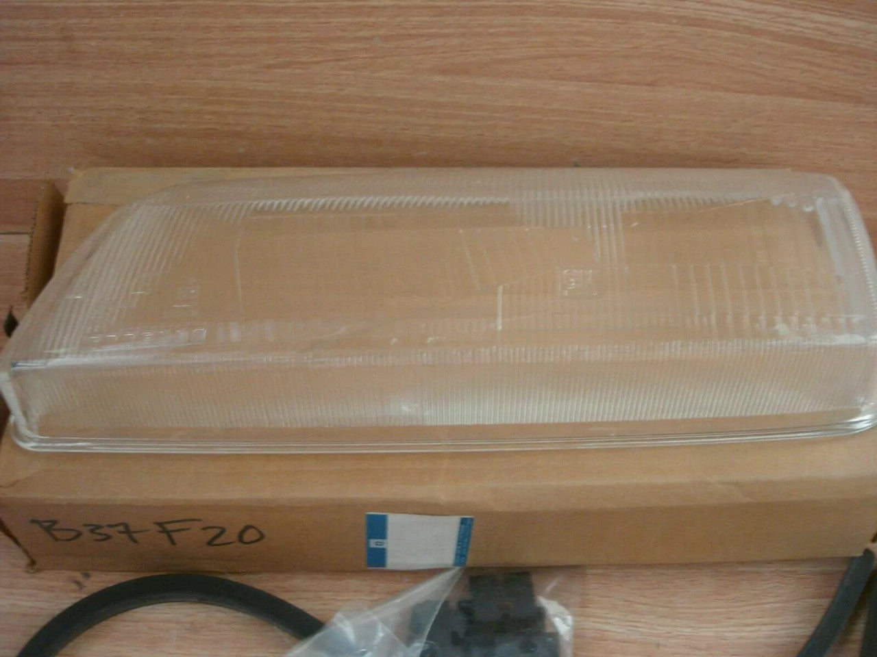 Headlight Lens Left RHD fits Opel Vectra A Vauxhall Cavalier 90443745 Genuine View Rear