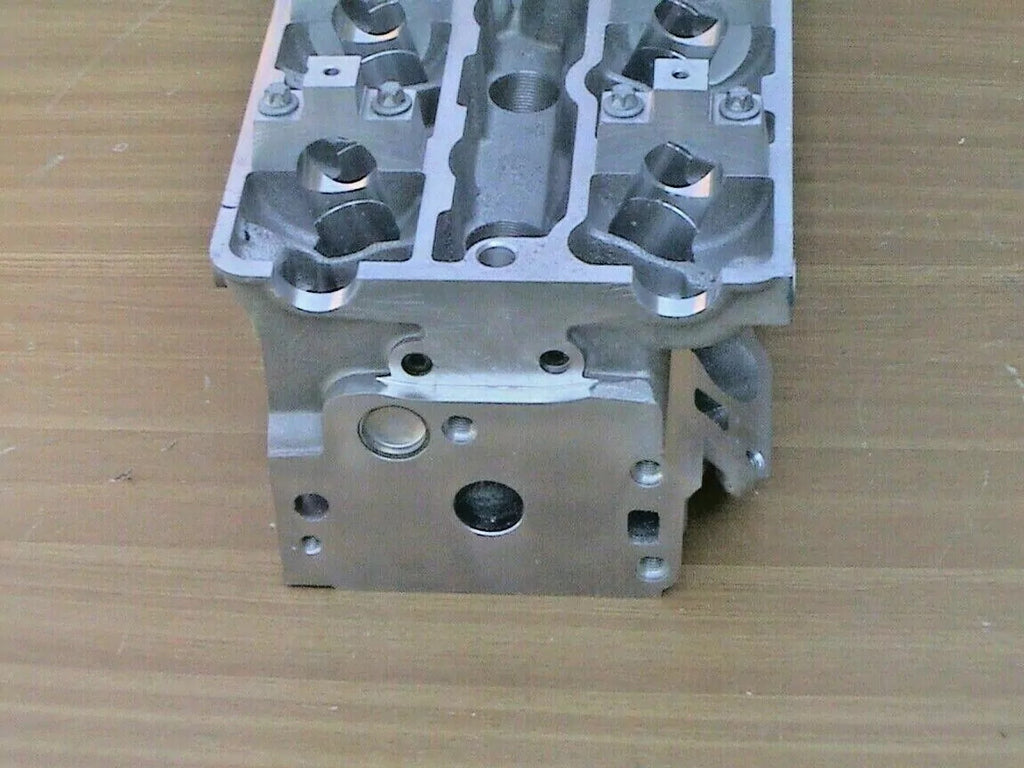 Cylinder Head fits Opel Vauxhall Astra F C18XE GSi 90444058 Genuine View Left