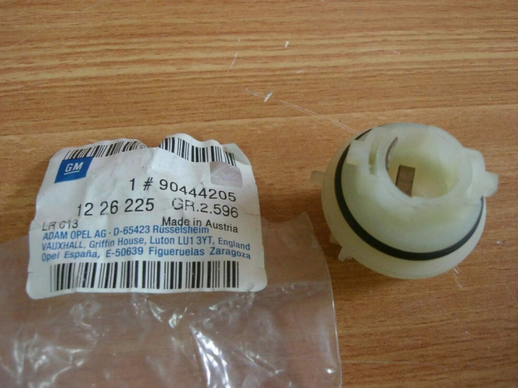 Indicator Socket Front fits Opel Vauxhall Vectra A Cavalier 90444205 Genuine View Front