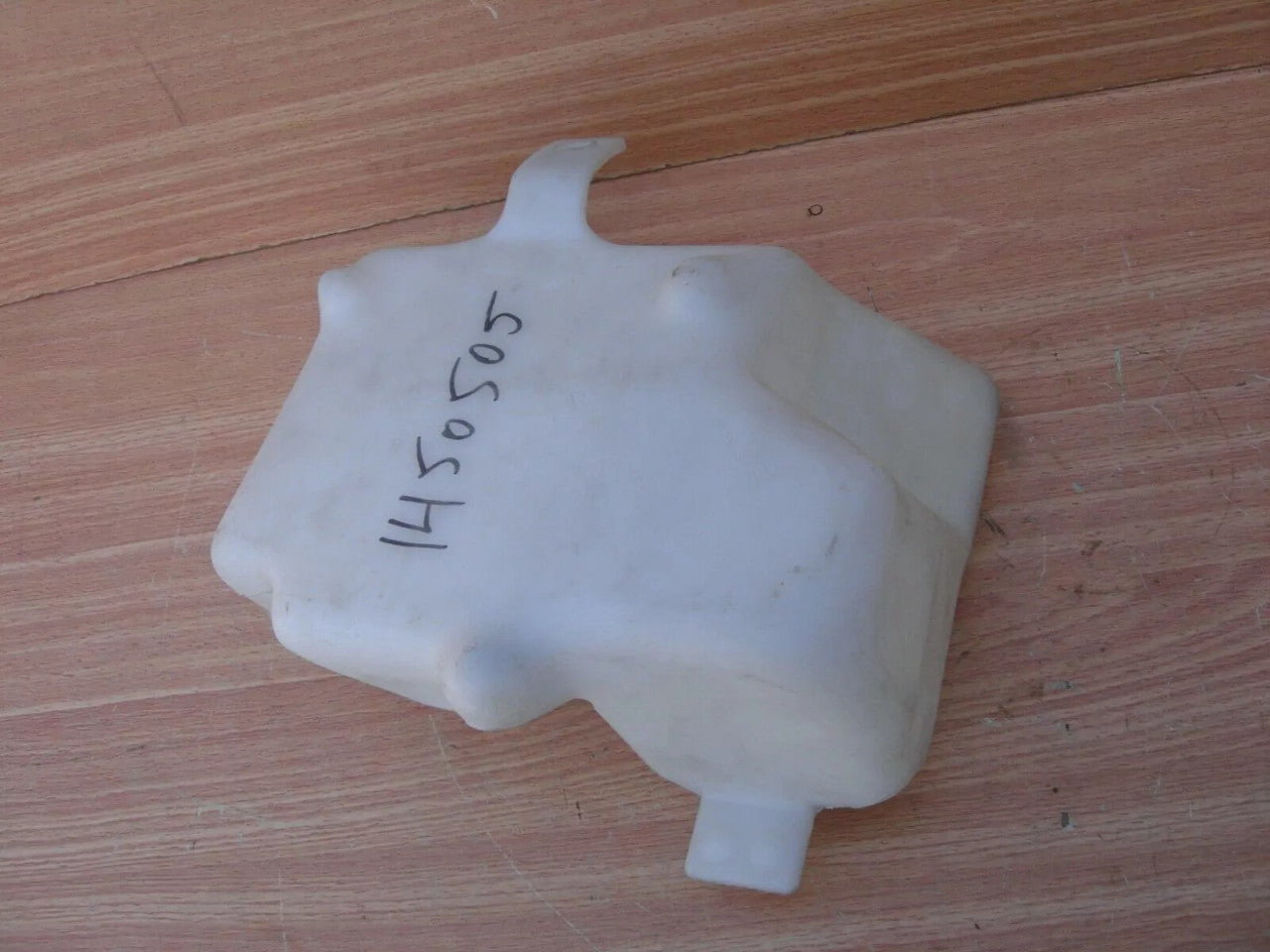 Windscreen Reservoir fits Opel Vauxhall Corsa B 90444209 Genuine View Rear