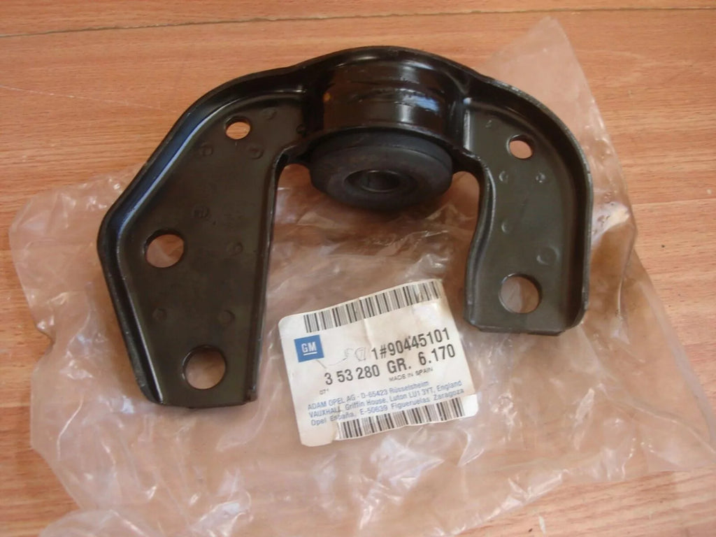 Control Arm Bush Right fits Opel Vauxhall Corsa B Combo GSi 90445101 Genuine View Rear