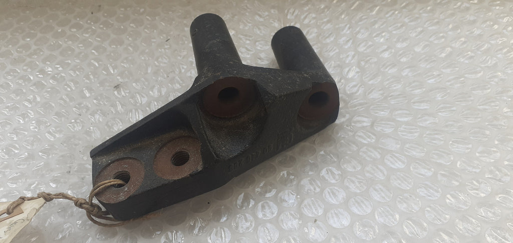 Engine Mount Bracket Right fits Opel Vauxhall Corsa B 1.5 Diesel 90445288 Genuine View Front