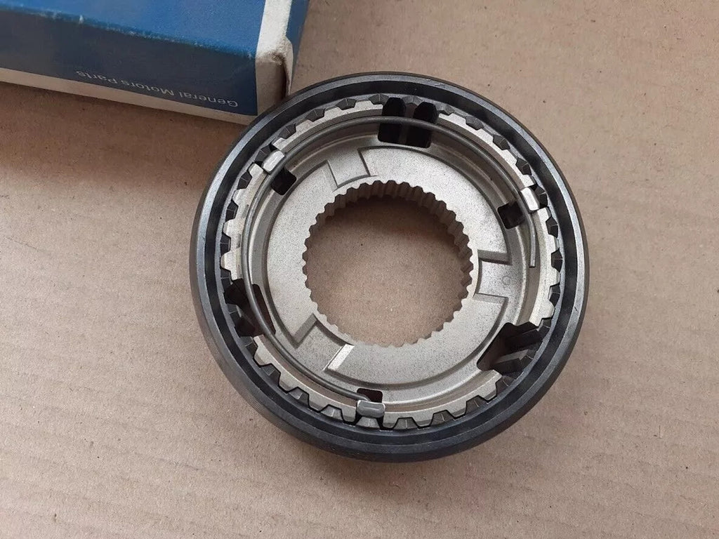 Transmission Hub Clutch fits Vectra B Corsa B Astra F 90446092 Genuine View Rear
