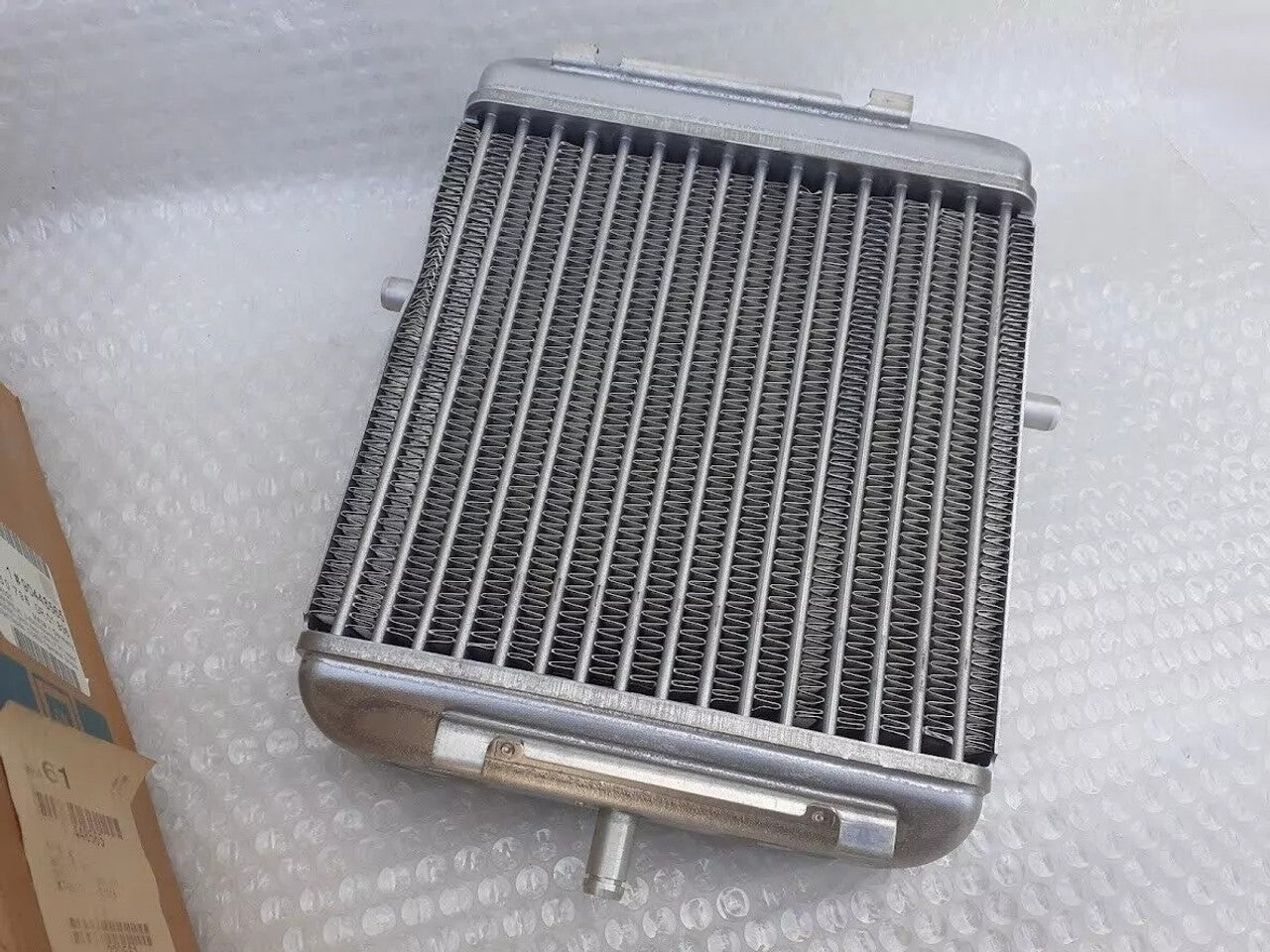 Engine Oil Cooler fits Opel Vauxhall Omega B Diesel 90448565 Genuine View Right