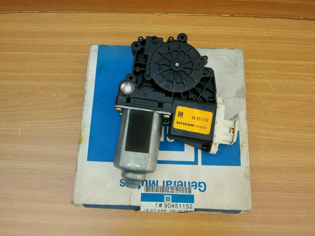 Window Motor Front Right fits Opel Vauxhall Astra F 90451152 Genuine View Front
