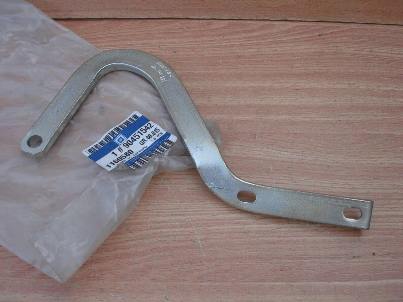 Hood Bonnet Hinge Right fits Opel Vauxhall Astra F GSi 90451542 Genuine View Front