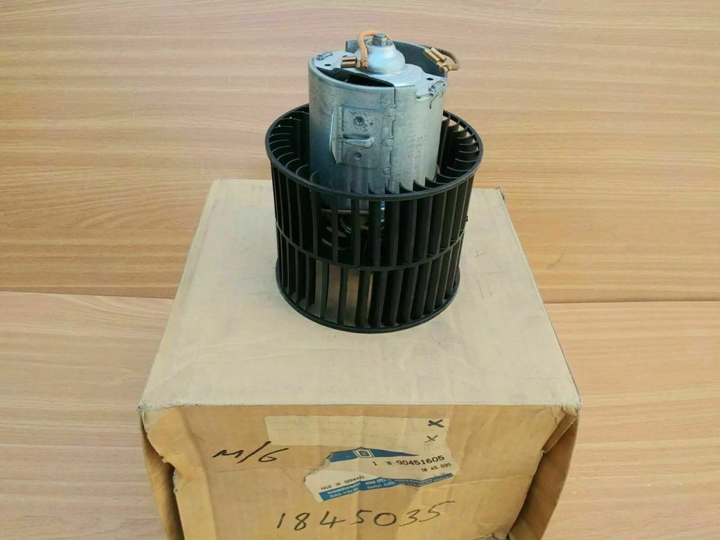 Fan Blower Motor fits Opel Vauxhall Calibra Vectra A Astra F 90451605 Genuine View Front