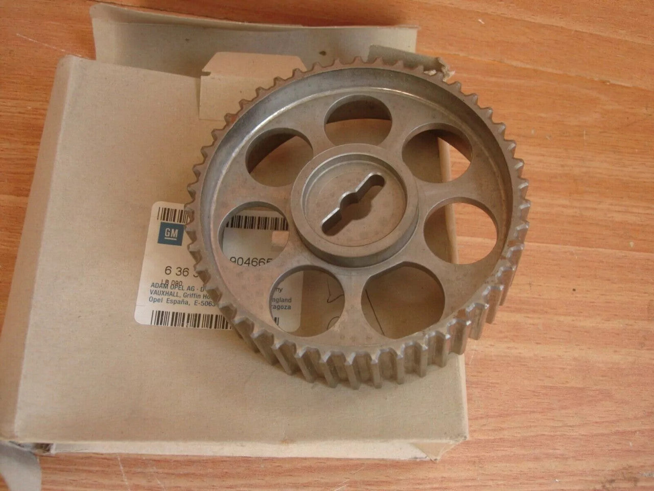 Camshaft Gear fits Opel Vauxhall X25XE Y26SE X30XE Z32SE 90466551 Genuine View Rear