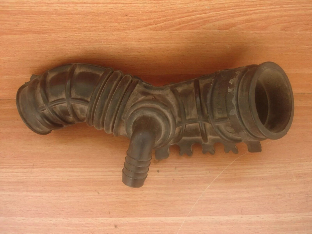 Air Filter Hose to Turbocharger fits Opel Astra F Diesel X17DTL 90467417 Genuine View Right