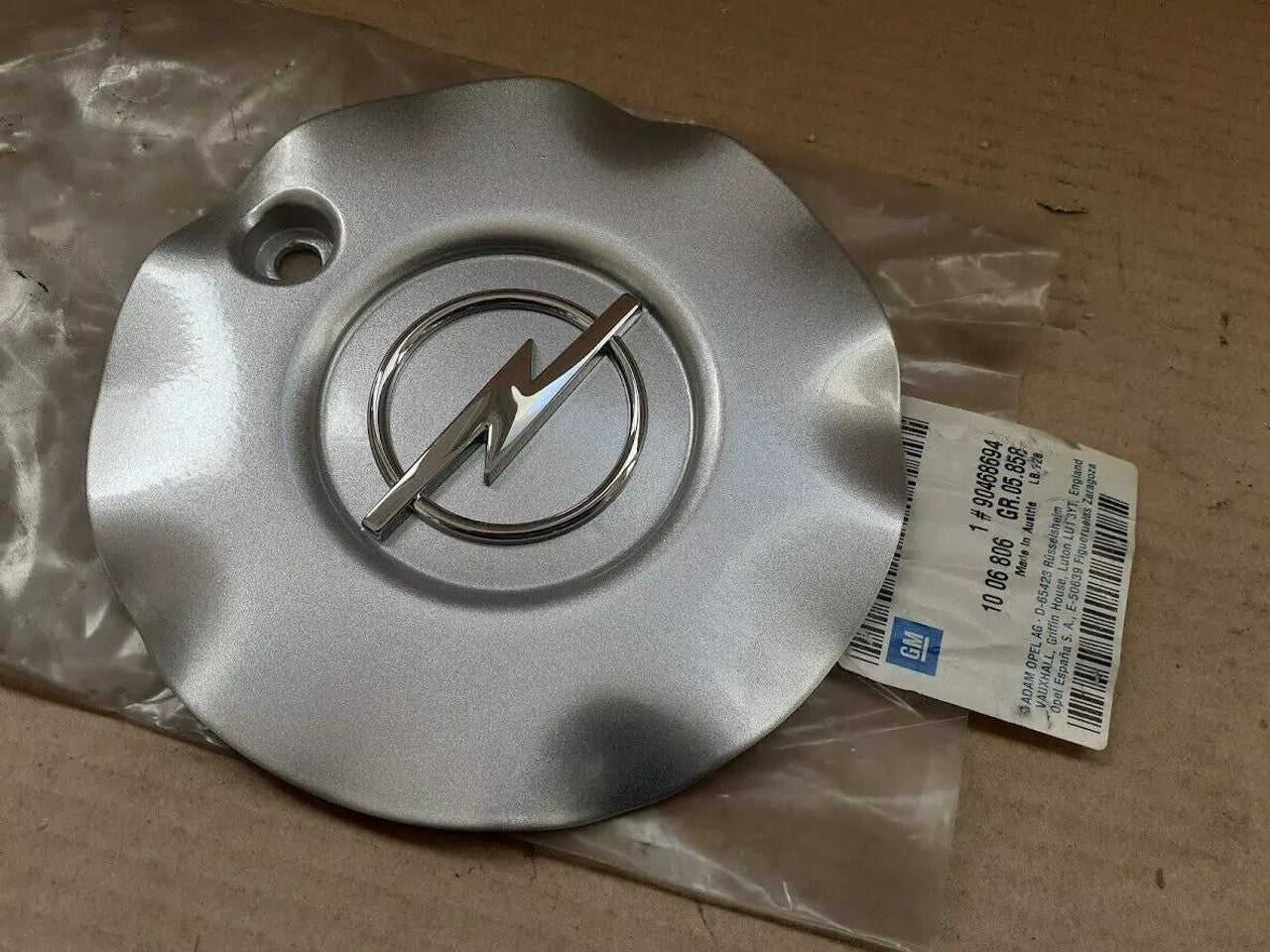 4x Wheel Centre Cap fits Opel Calibra Vectra B Corsa B Tigra A 90468694 Genuine View Front